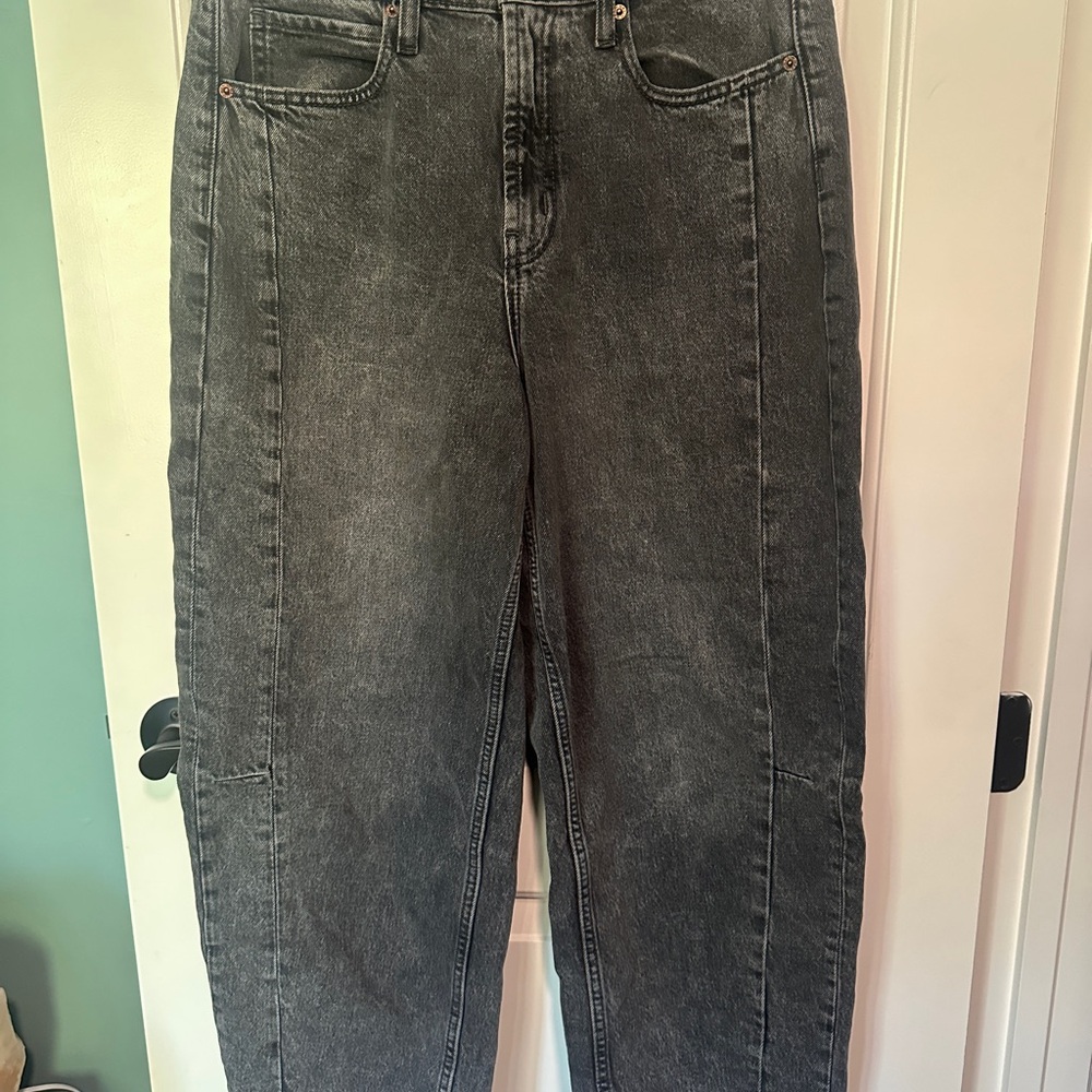 Old Navy Charcoal Barrel Leg Jeans